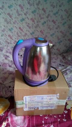 大連金州區(qū)二手日用百貨轉(zhuǎn)讓，電話聯(lián)系看貨